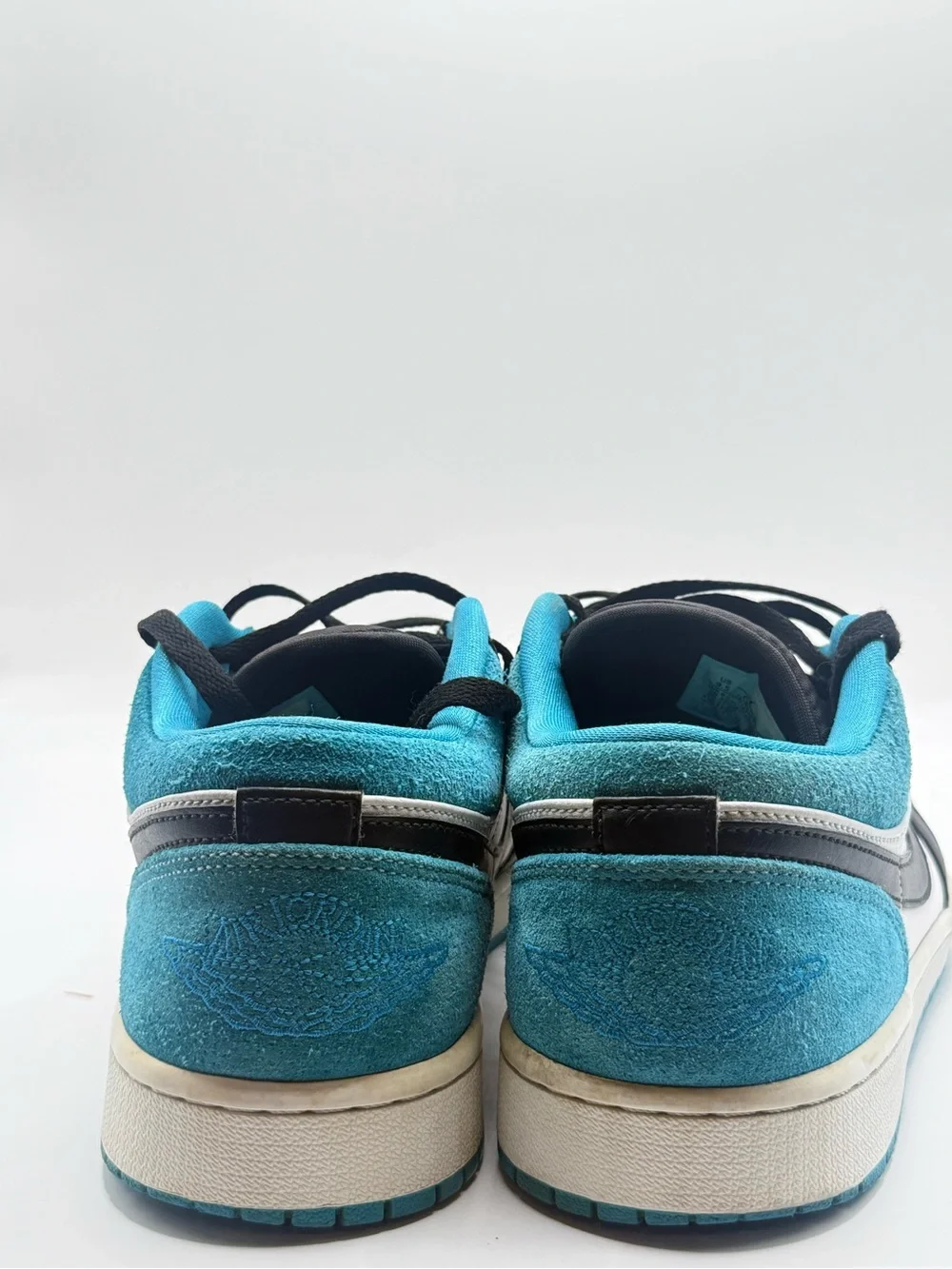 Nike classic low
